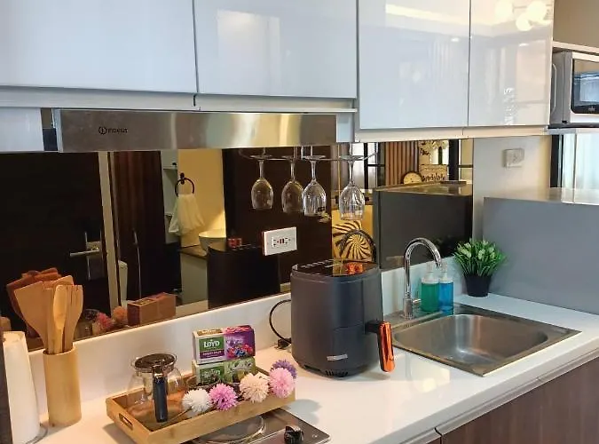 Luxurious Condotel At The Heart Of Makati Manila