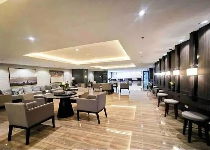 Luxurious Condotel At The Heart Of Makati Appartamento