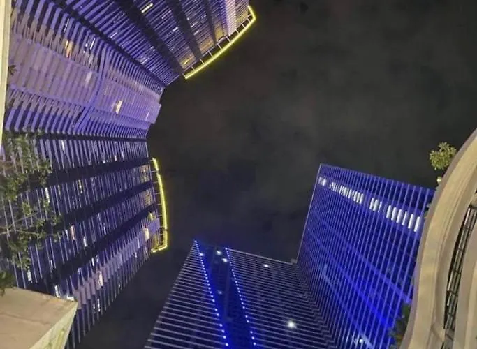 Appartamento Luxurious Condotel At The Heart Of Makati